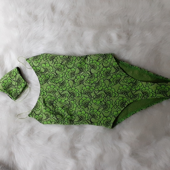 Leslie Amon Swim One Piece - Picture 3 of 4